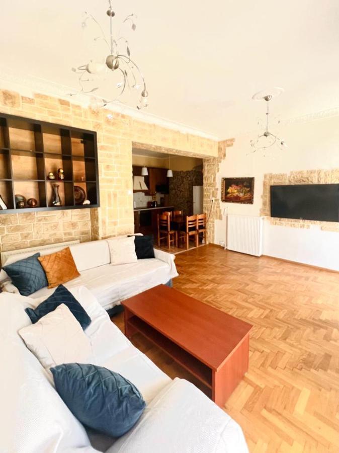 Neoclassical 2Bed In Kallimarmaro Atina Dış mekan fotoğraf