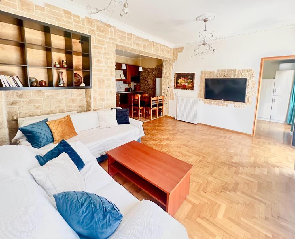 Neoclassical 2Bed In Kallimarmaro Atina Dış mekan fotoğraf